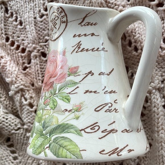 Teleflora Gift French Country Rose Pitcher Vase. Vintage in Good Condition. - Picture 7 of 12